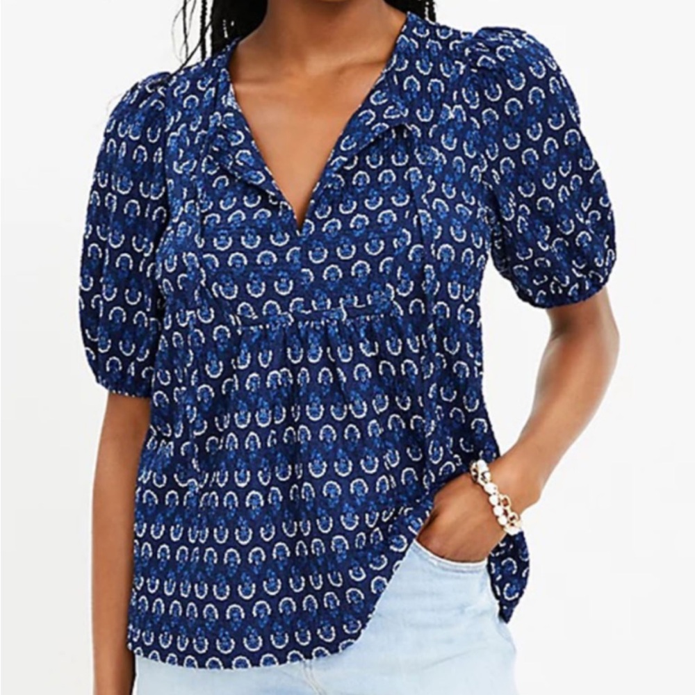 LOFT Textured Patterned Top, size Large